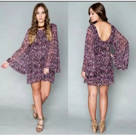 Show Me Your MuMu Dresses & Skirts - Show Me Your Mumu Bombshell Snakeskin Print Bell Sleeve Mini Dress Medium Purple